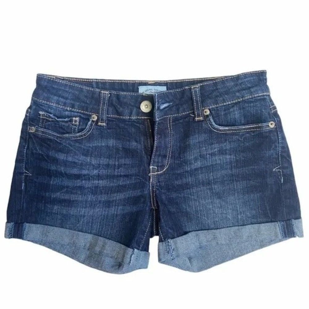 Aeropostale	Cuffed  Shorts 9/10	Blue